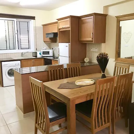 Comfortable In A Great Location Appartamento
