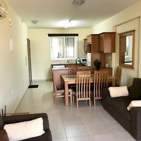 Apartment Comfortable In A Great Location *